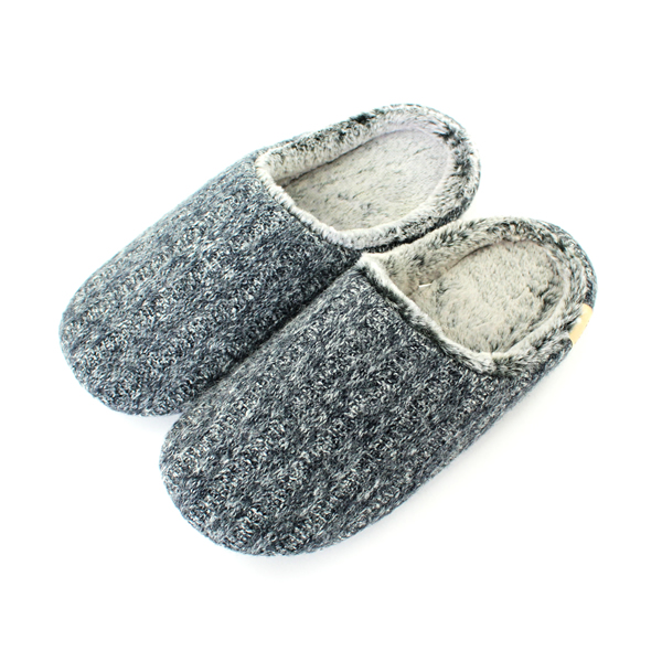 fuzzy soft slippers